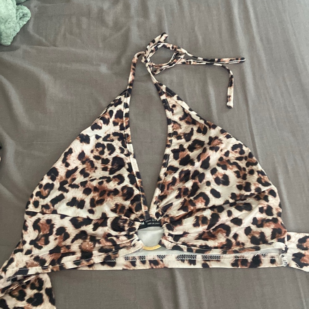cheetah print halter top with adjustable straps